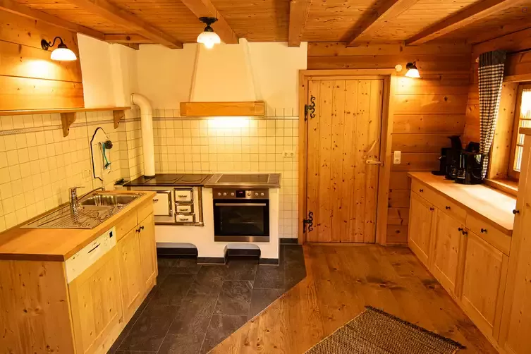 Berghütte "Alpe Halden" (20 Betten) und Blockhütte "Waldhäusle" (6